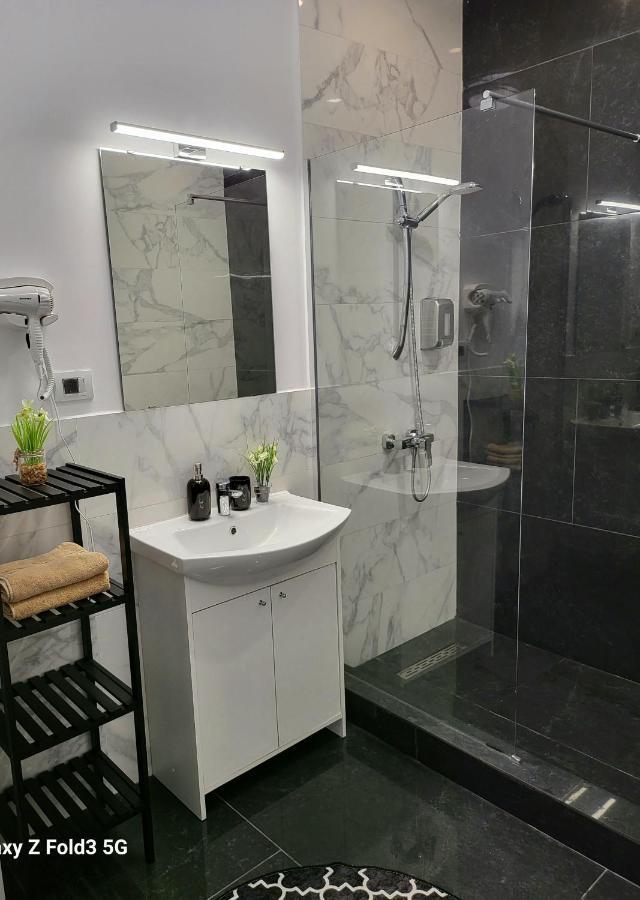 David'S Place Флорешть Екстер'єр фото